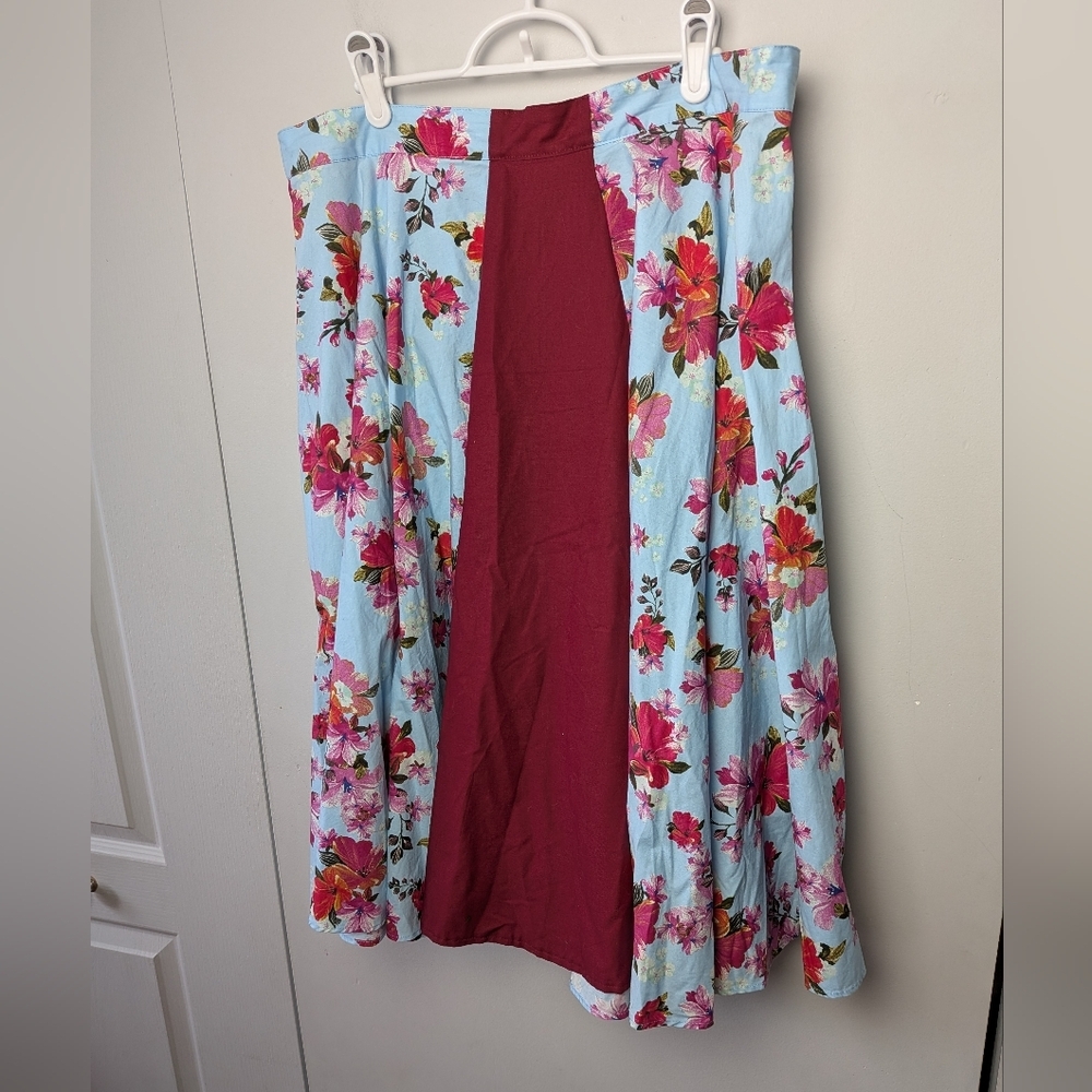 HELL BUNNY Pin Up Skirt Size XL Floral Pattern Blue And Burgundy High Waist